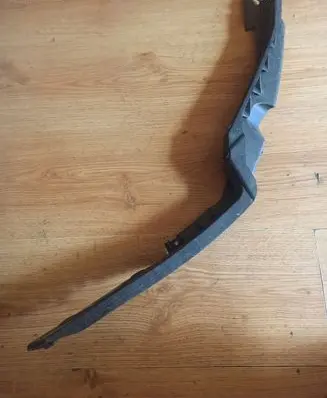 Skoda Octavia Mk2 (1Z) Front bumper mounting bracket 1Z0807183