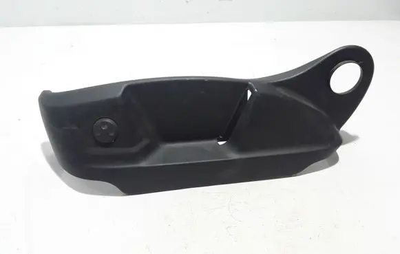 Audi Q5 SQ5 Seat trim 8R0881313A