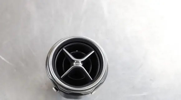 Mercedes-Benz GLA W156 Dash center air vent grill A1568300000