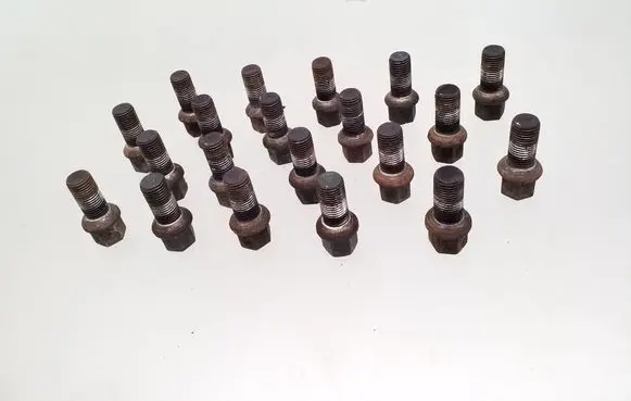 Audi A1 Nuts/bolts 