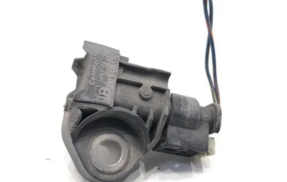 Mercedes-Benz C W205 Airbag deployment crash/impact sensor A2139051300