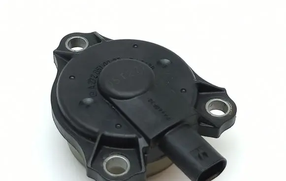 Mercedes-Benz R W251 Camshaft speed sensor a2720510077