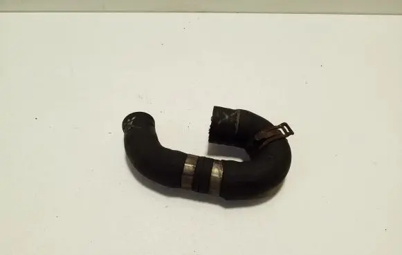 Volkswagen Transporter - Caravelle T5 Engine coolant pipe/hose 7E0121086Q
