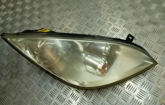 Mitsubishi Colt Headlight/headlamp