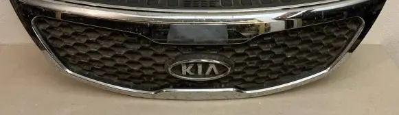KIA Sorento Front grill 363502P000