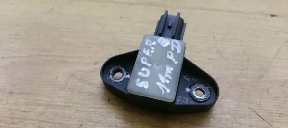 Skoda Superb B6 (3T) Airbag deployment crash/impact sensor 13110303 08711913KT