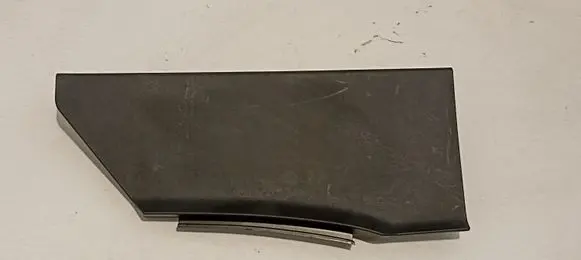 Hyundai i30 Foot area side trim 328911H100