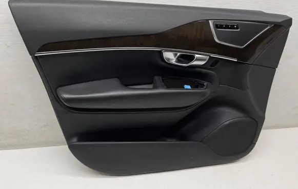 Volvo XC90 Front door card panel trim 31393113
