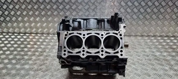 Audi Q7 4L Engine block S26371638 059103021AR BMK