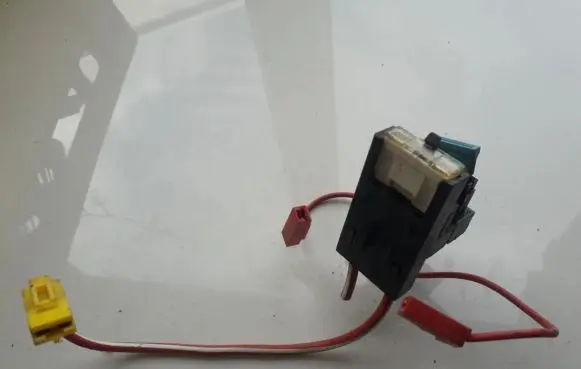 Volkswagen Golf III Sensor 3A0937501A