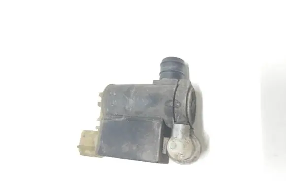 Hyundai i30 Windscreen/windshield washer pump 985102L100
