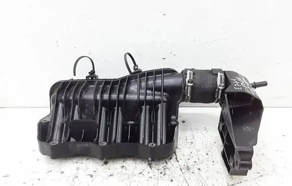 Ford Fiesta Intake manifold 1047092S01