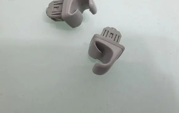Toyota Verso Sun visor clip/hook/bracket 