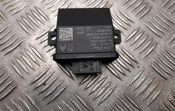 Citroen DS7 Crossback Light module LCM 9830425480