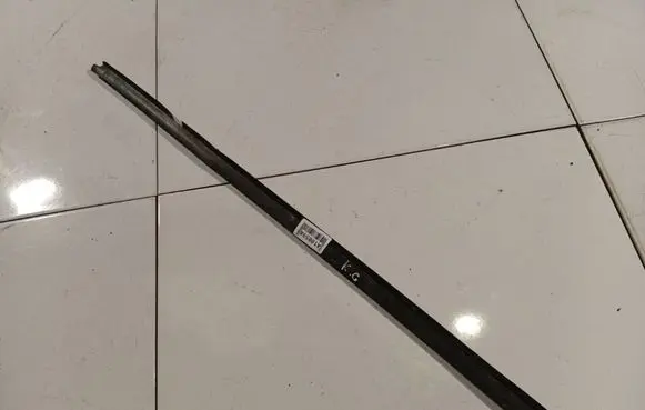Opel Zafira A Rear door glass trim molding 