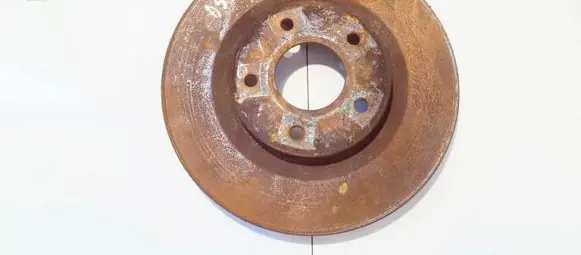 Nissan Qashqai Front brake disc ventiliuojamas