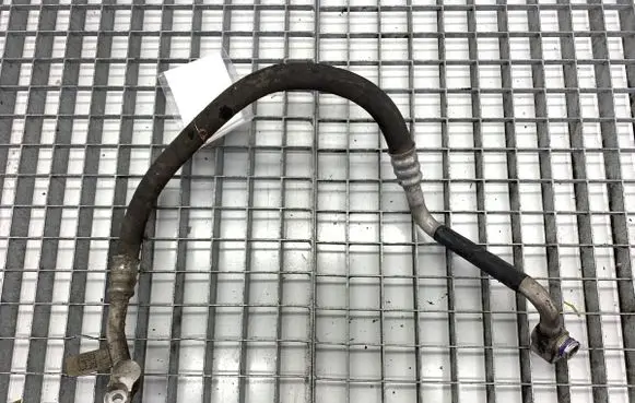 Audi A4 S4 B8 8K Air conditioning (A/C) pipe/hose 8T0260701C