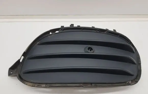Mercedes-Benz GLA W156 Front bumper lower grill A1568858800