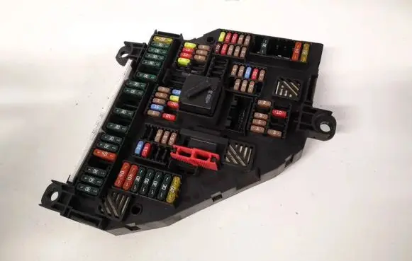 BMW 5 GT F07 Fuse box set 921085702 117033452