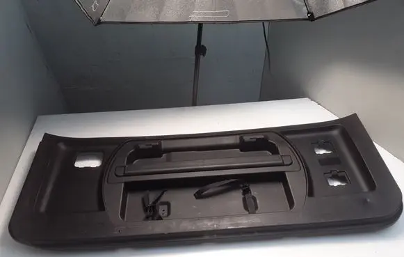 Mitsubishi Pajero Tailgate trim 7225A004