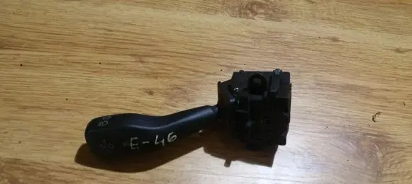 BMW 3 E46 Indicator stalk 8363662k 0110400026