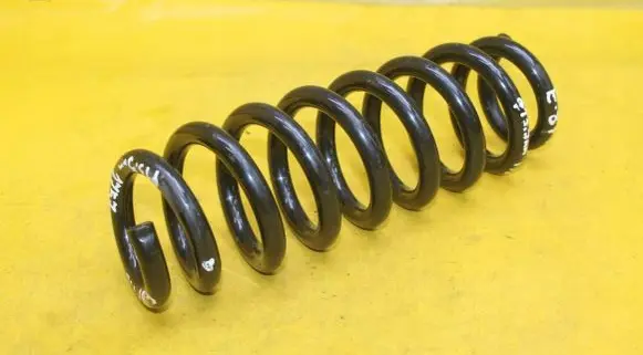 BMW 1 E81 E87 Rear coil spring
