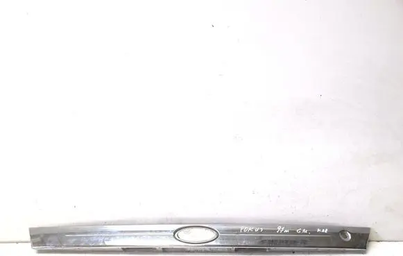 Ford Focus Number plate light 98ABN43404