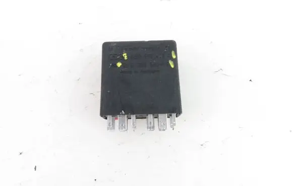 Audi A6 S6 C5 4B Other relay 4B0919471A