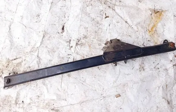 Volvo XC90 Engine mounting bracket 287M04