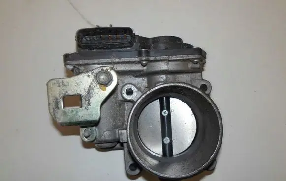 Mazda 3 II Throttle valve PEAR13640