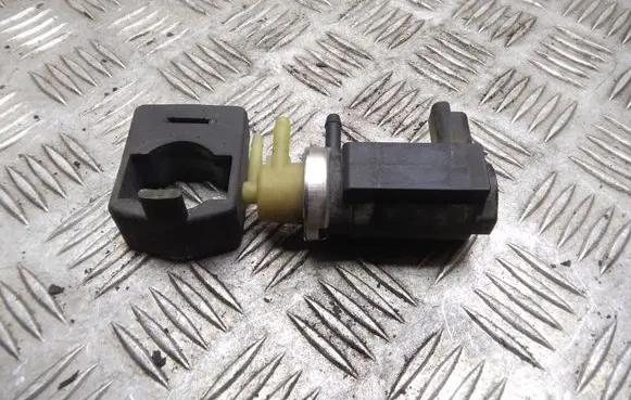 Peugeot 207 Turbo solenoid valve 70177703 V7565468 V756546880