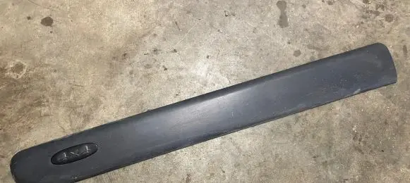Renault Kangoo I Front door trim (molding) 8200038176