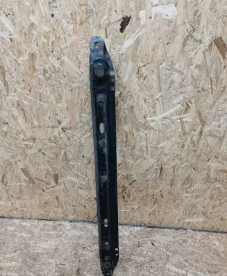 Peugeot 3008 I Bottom radiator support slam panel 