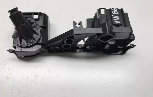 Volkswagen PASSAT B6 Climate control/heater control trim 3C2820045A