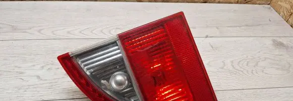 Ford Galaxy Tailgate rear/tail lights 7M5945094C