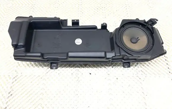 Audi A6 S6 C6 4F Front door speaker 4F0035381B