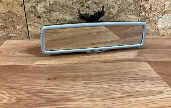 Volkswagen PASSAT B6 Rear view mirror (interior) E1010839