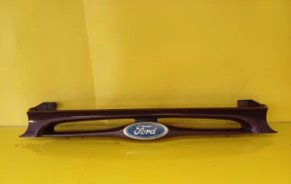 Ford Mondeo MK I Front grill 93BG8A133AFW
