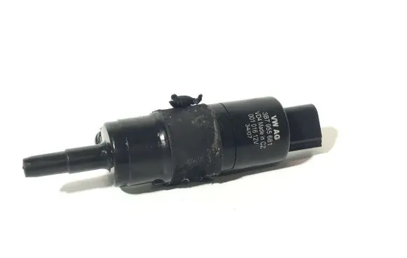 Audi A5 8T 8F Windscreen/windshield washer pump 3B7955681