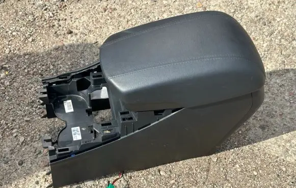 Hyundai Santa Fe Armrest