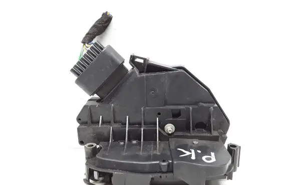 Volvo V60 Front door lock 31301738