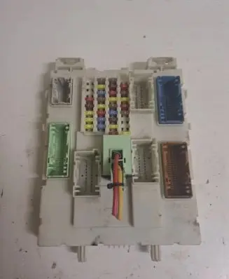 Ford C-MAX II Fuse module BV6N14A073FP 00041843 51945L55L