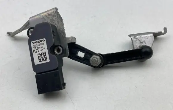 Volvo V90 Cross Country Rear air suspension level height sensor 32246988 31406563