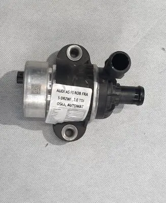 Audi A5 Water pump 05L965567A