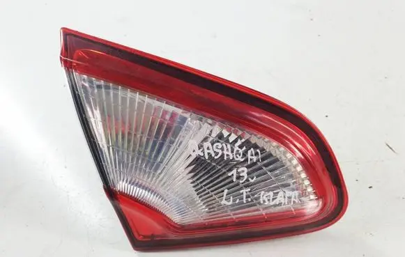 Nissan Qashqai+2 Tailgate rear/tail lights B26555BR01A 89503189