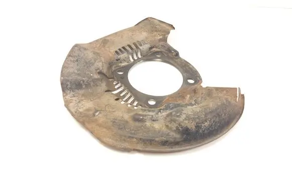 Toyota Hilux (AN10, AN20, AN30) Front brake disc dust cover plate 