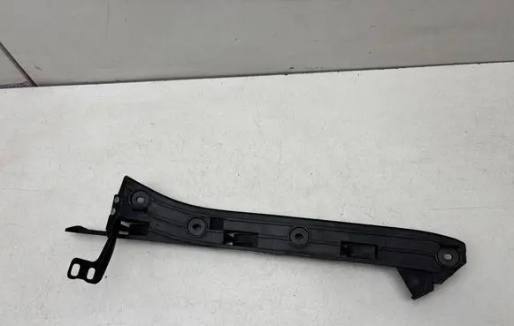 Porsche Cayenne (9PA) Front bumper mounting bracket 7L5807184R