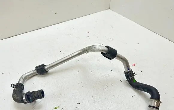 Porsche Panamera (970) Engine coolant pipe/hose 97057257104