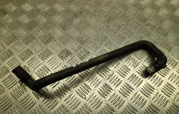 Engine coolant pipe/hose