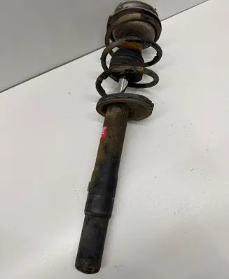 BMW 5 E60 E61 Front shock absorber with coil spring 9130825
